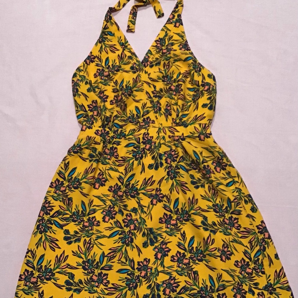 Market & Spruce yellow floral backless dress size medium